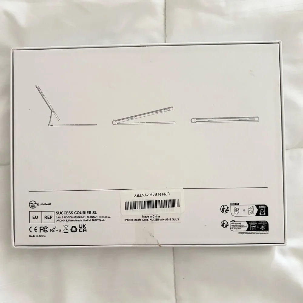 iPad Wireless Magnetic Keyboard - NEW IN BOX - Unopened - 2022 compatible